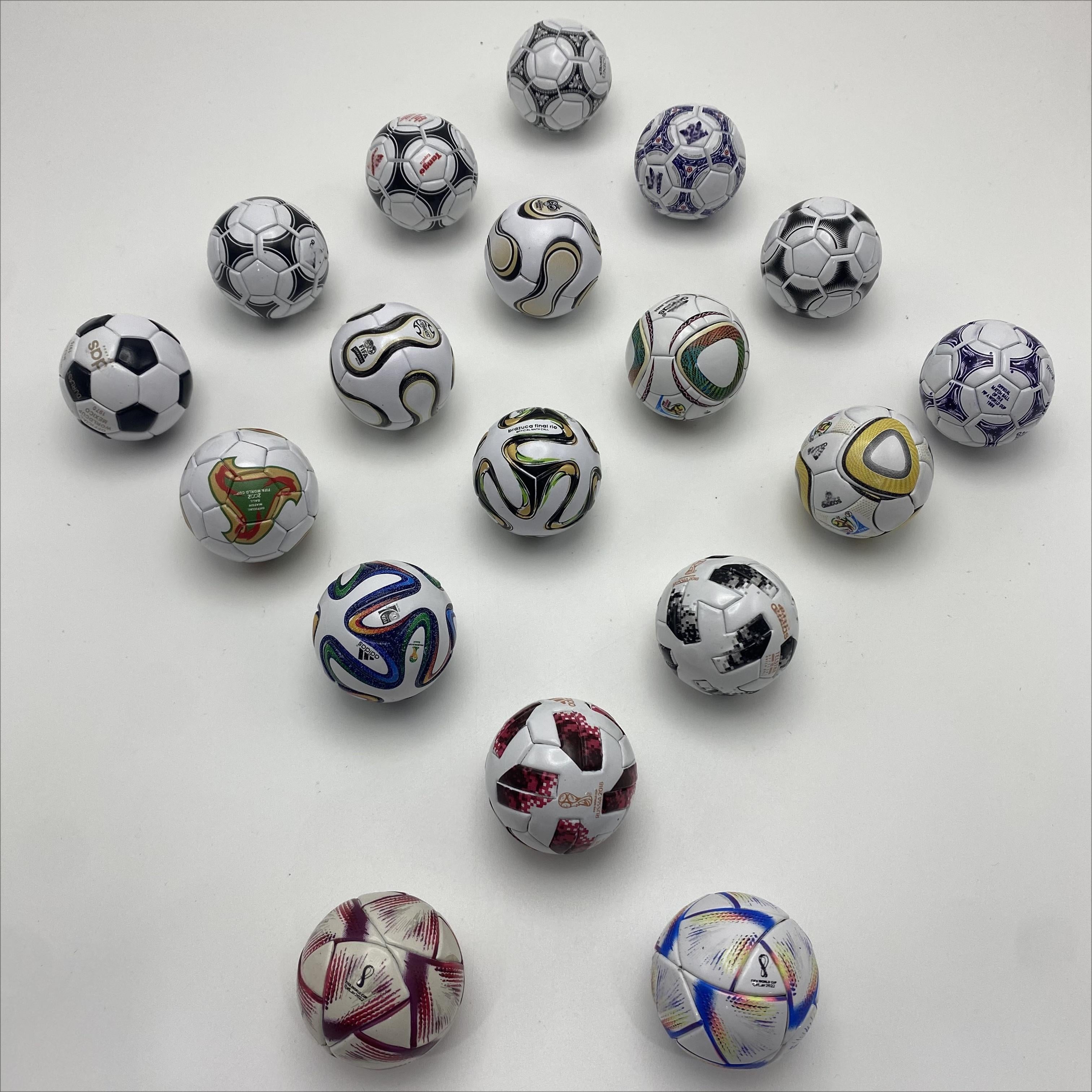 Legendary World Cup Collection™ — Mini Balls 1970–2022